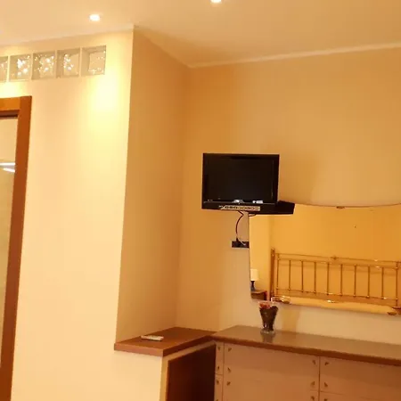 Nocleg ze śniadaniem Aurora 4*
